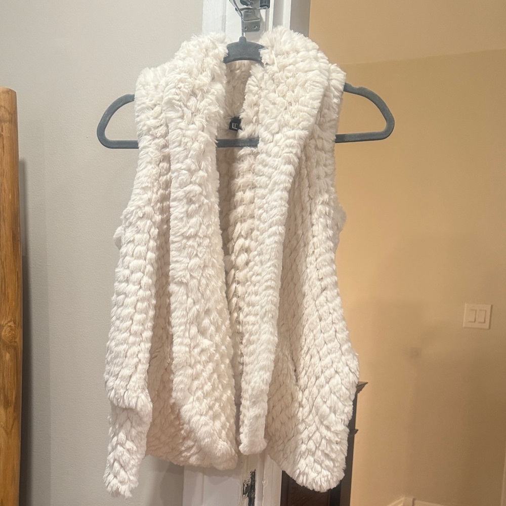 Like New Love Token Cream Faux Fur Vest